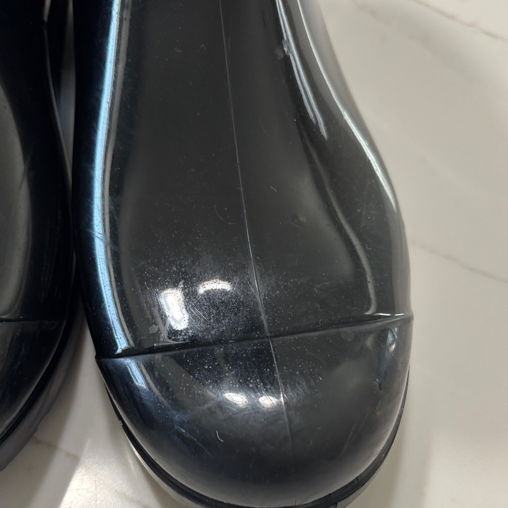 UGG Women's Black Glossy Mid-Calf Rain Boots - Picture 6 of 17